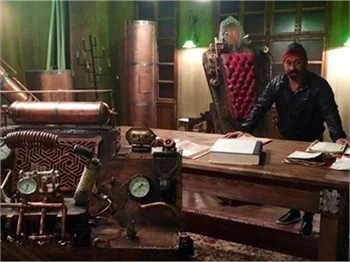 Cem Yılmaz fena çakıldı!