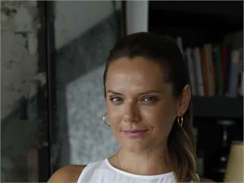 Medcezir'de Mira ve Orkun el ele!