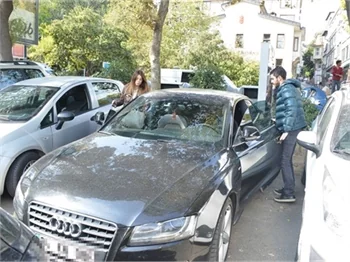 Ezgi Eyüboğlu ve Kaan Yıldırım aşk mı yaşıyor?