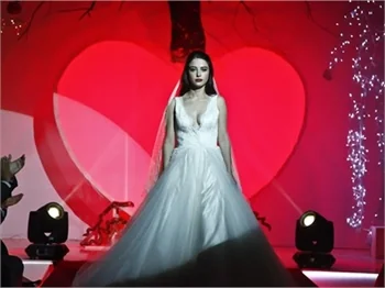 Kiraz Mevsimi'nde defile gecesinde olay!