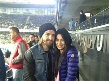 Asena Erkin Caner Erkin için otomobil dizayn etti!
