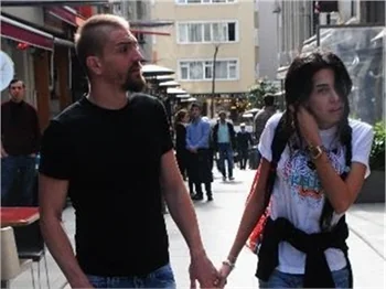 Asena Erkin'den Lamborghini açıklaması!