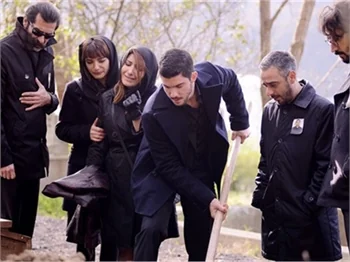 Ulan İstanbul'da Carlos öldü mü?