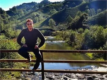 Metin Arolat yaylaya taşınacak!