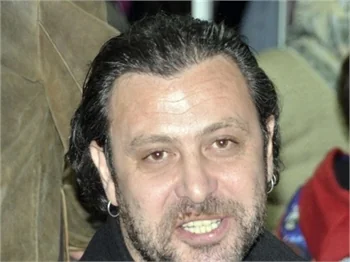 Nejat İşler nikah şahidi oldu!