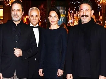 Paris’te Cem Yılmaz’ın filminin galası yapıldı!