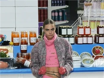Cara Delavigne neden Victoria’s Secret defilesinde yoktu?