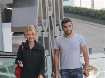 Ece Erken oğlunun fotoğraflarını satacak mı?
