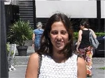 Feraye Tanyolaç ve Zehra Çilingiroğlu'nun inanılmaz benzerliği!