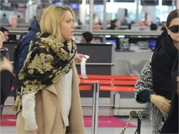 Hadise makyajsız yakalanınca..