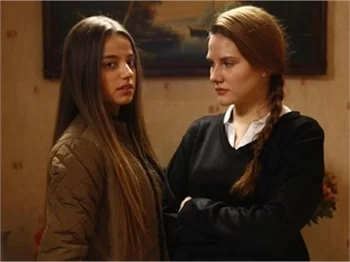 Paramparça’nın nankör kızı Hazal!