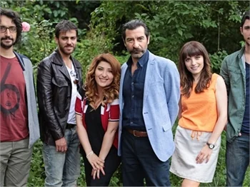 Ulan İstanbul yayından kalkıyor mu?