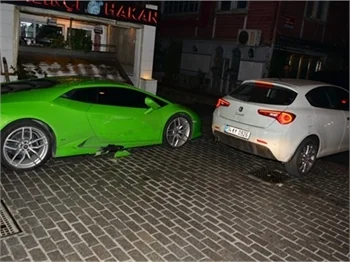 Asena Erkin arabasına kavuştu!