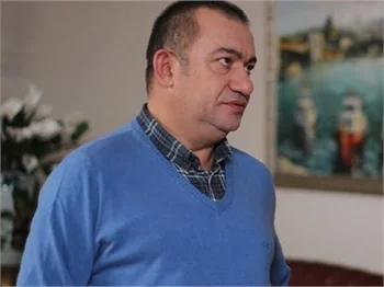 Kadir Çöpdemir dolandırıcı rolünde!