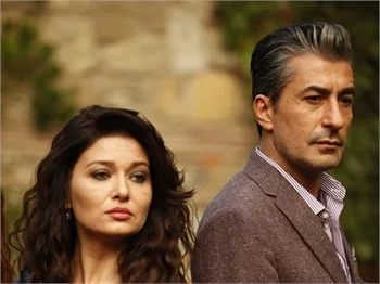'Muhteşem Yüzyıl'ın rekoru 'Paramparça' oldu!