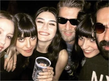 Ecem Akbin yeni yaşını kutladı!