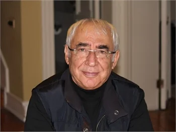 Şener Şen: Herkesin aklını başına toplaması lazım