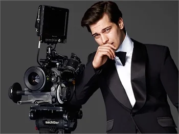 Çağatay Ulusoy'dan çok konuşulacak fotoğraf!