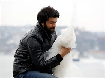 'Kara Para Aşk'ta duygu yüklü ayrılık!