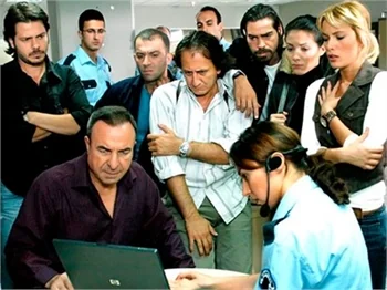 Arka Sokaklar dizisi tarihe geçiyor!