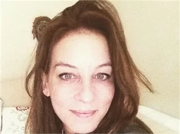 Emel Çölgeçen kimdir?