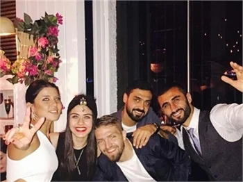 Selçuk Şahin'in bekarlığa veda partisi!