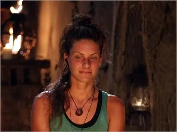 Survivor'a kim veda etti?