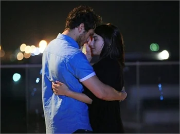 Maral: En Güzel Hikayem'den aşk dolu sezon finali