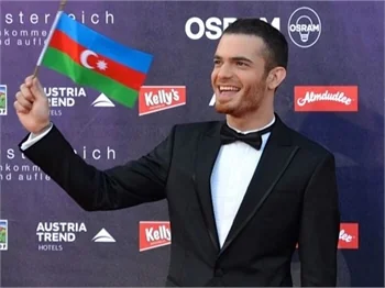 Elnur Eurovision'da finalde!