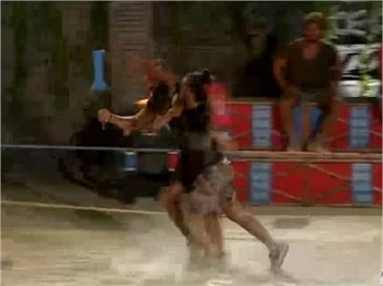 Survivor'da ödül oyununu kim kazandı?