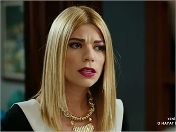 Ceren Moray isyan etti...