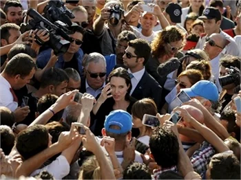 Angeline Jolie Mardin'de!