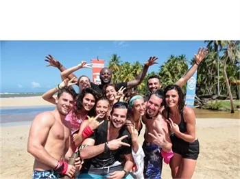 Survivor Serenay Aktaş Cihangir'de