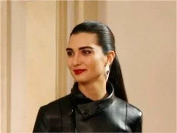 Tuba Büyüküstün'den Kara Para Aşk'a veda mesajı