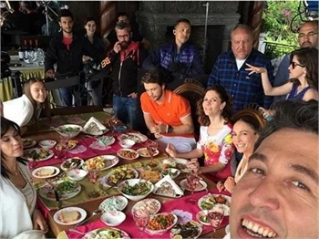 Güneşin Kızları'nın kamera arkasından fotoğraflar