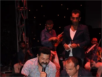 Serkan Kaya, Sahne'yi yıktı!