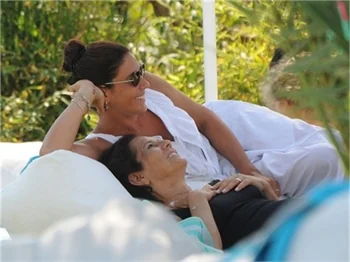 Zeynep Beşerler'in bikini önlemi!