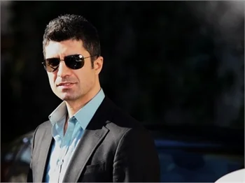 Özcan Deniz'e dudak uçuklatan ücret!