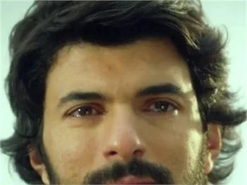 Seren Serengil takipte Engin Akyürek firarda
