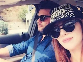 Elçin Sangu'nun aşk tatili...