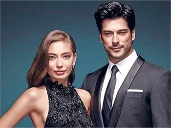 Kara Sevda’da ayrılık var!