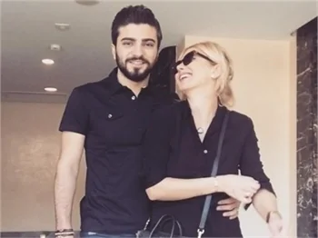 Serkan Uçar'ın boşanma kutlaması!