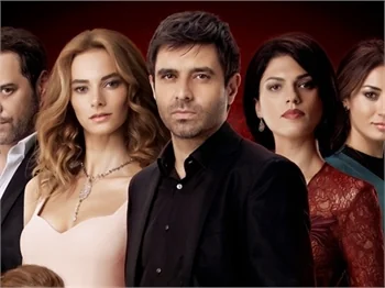 'Eve Dönüş' dizisinin setinde kriz!