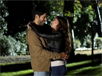 Kara Sevda'da dans sahnesine özel hazırlık!