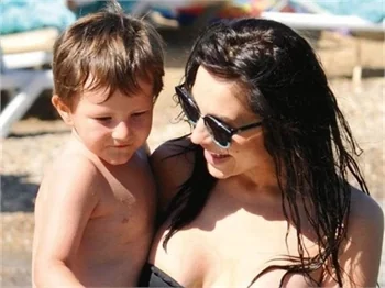 Günay Musayeva'nın fotoğrafları internete sızdı