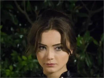 Damla Sönmez: Gülru olsam her şeyimi toplayıp gitmiştim