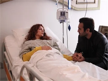 Aşk Yeniden'de Zeynep nasıl kurtulacak?