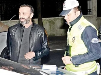 Serhat Kılıç olmayan ehliyetini kaptırdı!