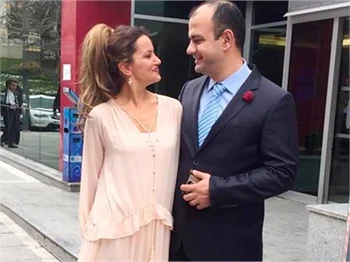Yıldız Asyalı, Emre Vatansever'le evlendi
