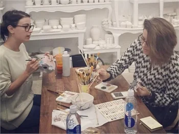 Hazal Kaya'nın yeni merakı!